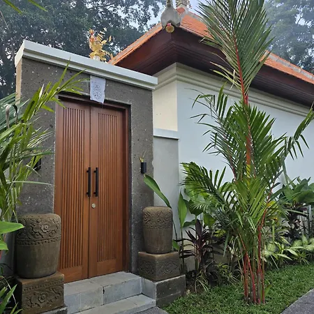Tanah Wuk Villas